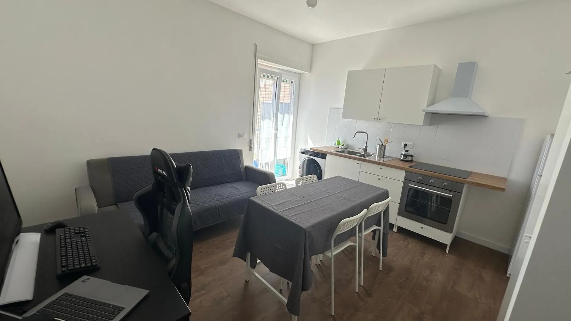 Rome Private Rooms Davinz Guest house