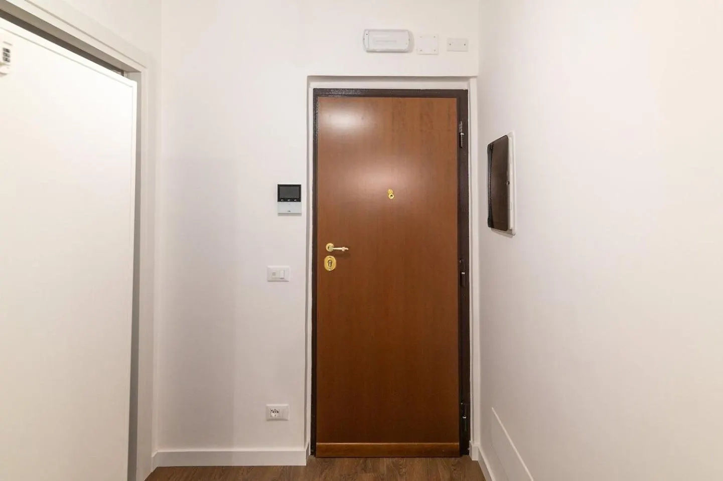 Rome Private Rooms Davinz 0*,  Italy