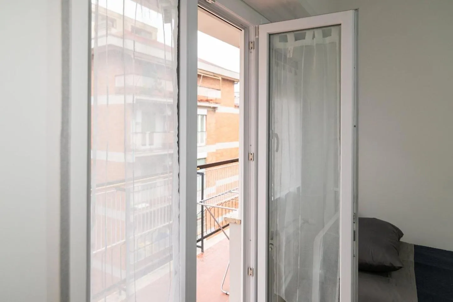 Rome Private Rooms Davinz Italy